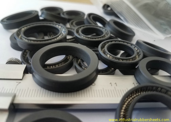 Άσπρη ή μαύρη σφραγίδα άνθρακα PTFE, παρέμβυσμα ελαίου PTFE με την άνοιξη ενθέτων SS304, SS316