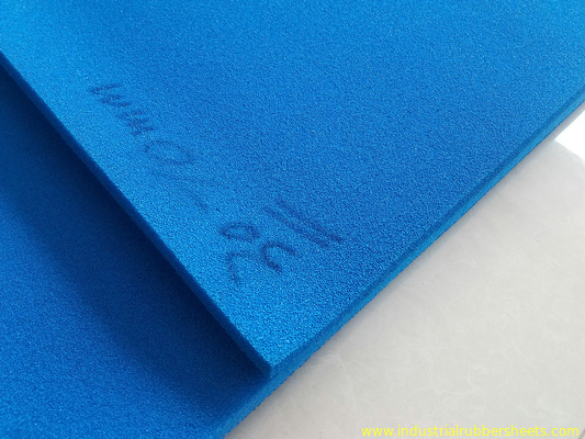 Μπλε ύφασμα εντύπωσης φύλλων σφουγγαριών σιλικόνης χρώματος