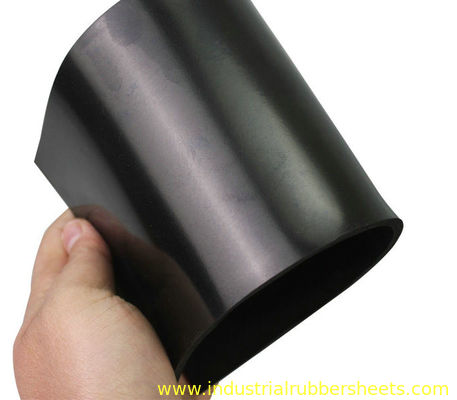 Neoprene Sheet and Neoprene Rubber Sheet with 0.5-50mm Thickness Fire-resistant and Corrosion-resistant for Industrial Use