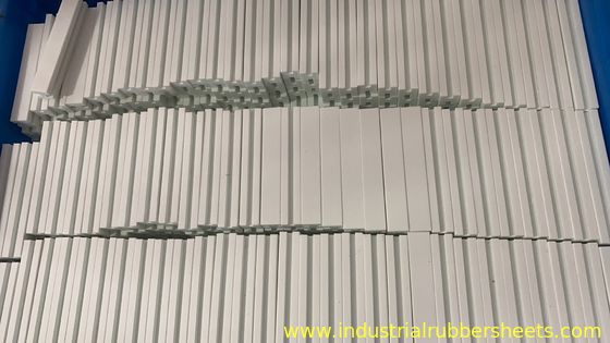 Standard Size PTFE Cutter Pad with Good Tear Resistance and Excellent Uv Resistance