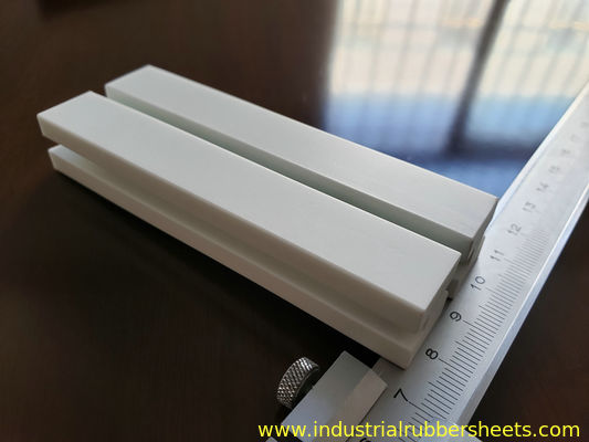 Λευκό PTFE γυάλινη ίνες κοπτήρα Pad αντοχή σε ρήξη έως 260C